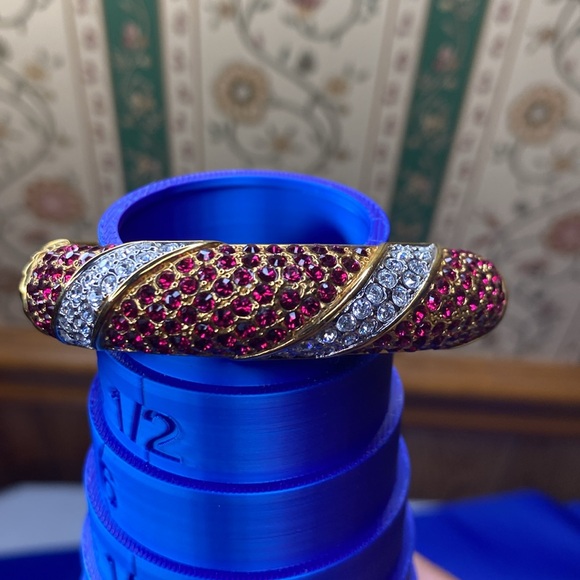 Vintage JBK Camrose & Kross Red & Clear Crystal Hinged Bracelet - Picture 8 of 14